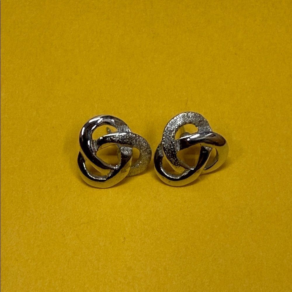 Elegant Silver Knot Earrings - Picture 1 of 3